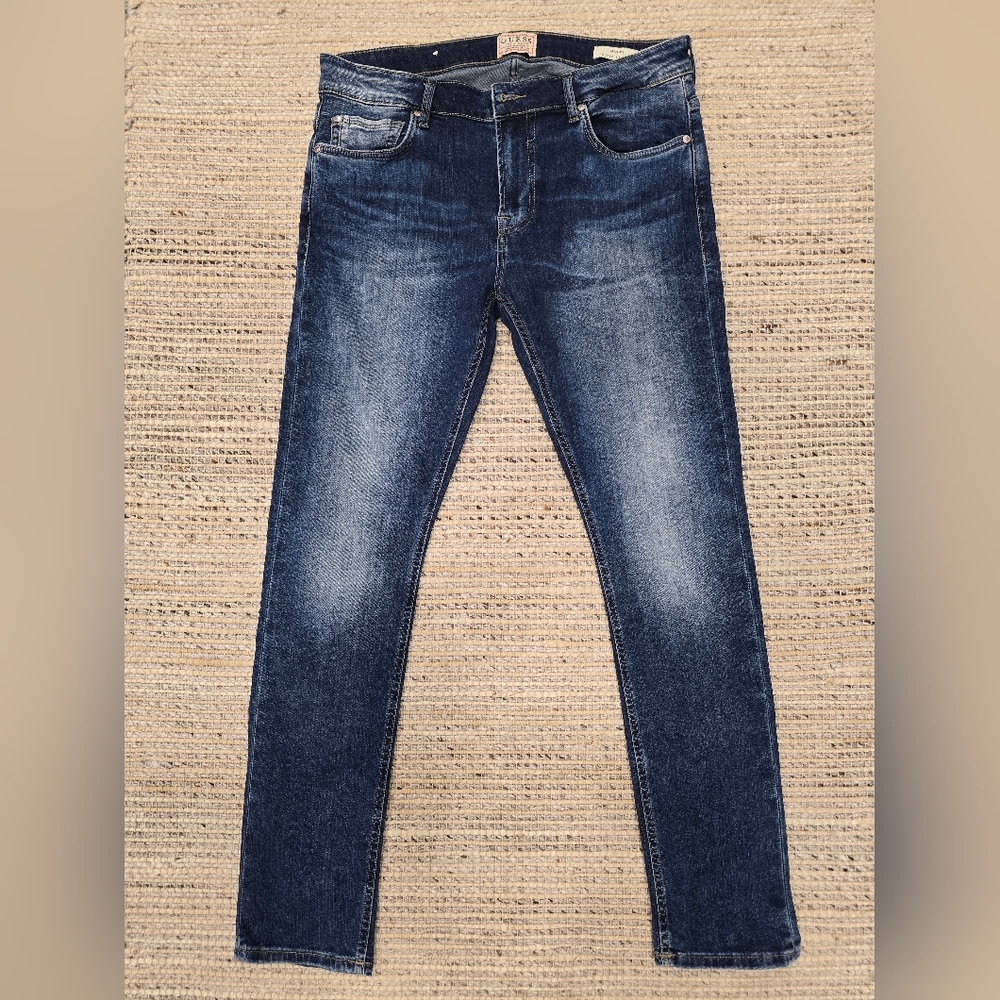 Guess Blue Skinny Jeans with Vintage Fading Size 34